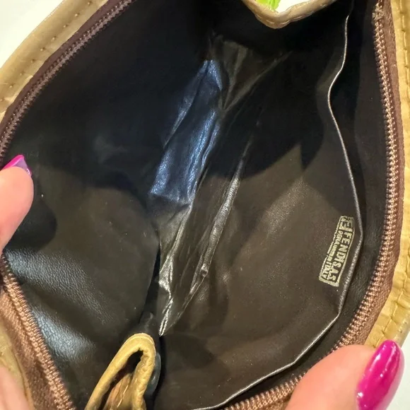 Authentic Fendi vintage pouch - Picture 4 of 10
